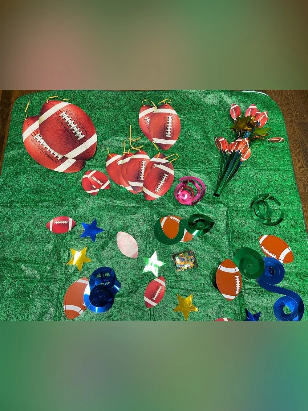 Football Themed Party Decorations - Green and Brown, 22 pieces